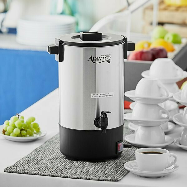 Avantco CU30ETL 30 Cup 150 oz. Single Wall Stainless Steel Coffee Urn/Coffee Percolator - 950W 177CU30ETL